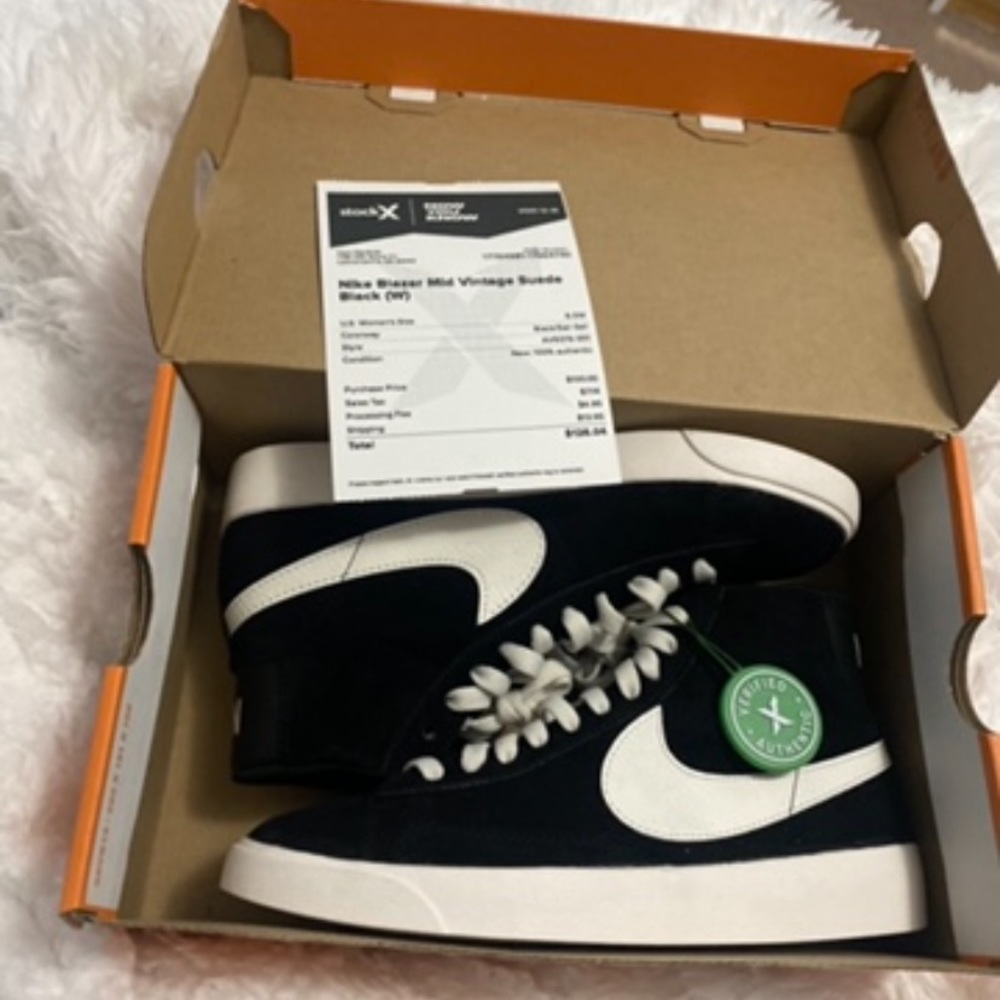 BRAND NEW Black Blazer 6.5W
